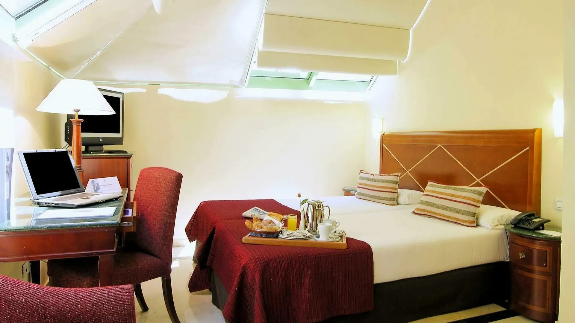 Eurostars Via Laietana 4*, Barcelona