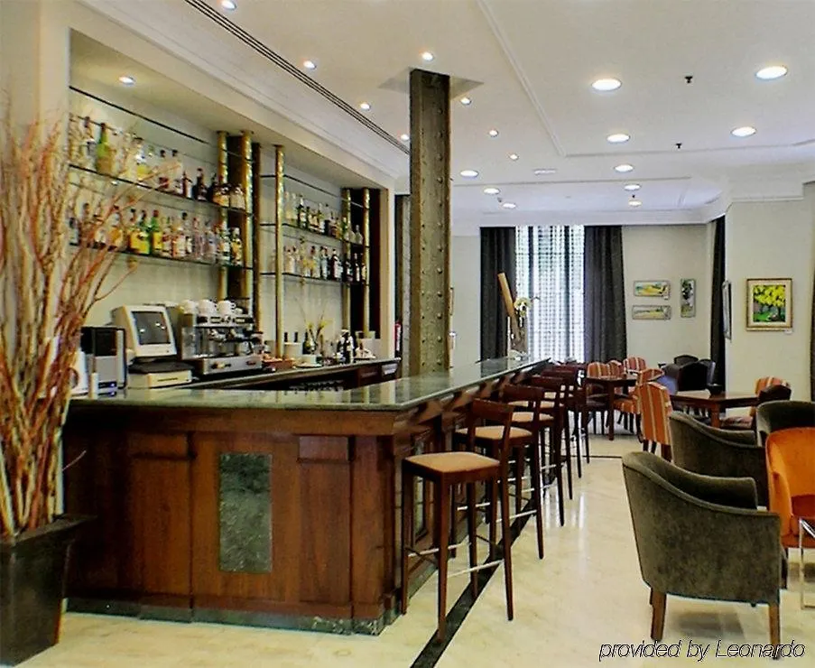 ****  Hotel Eurostars Via Laietana Barcellona Spagna